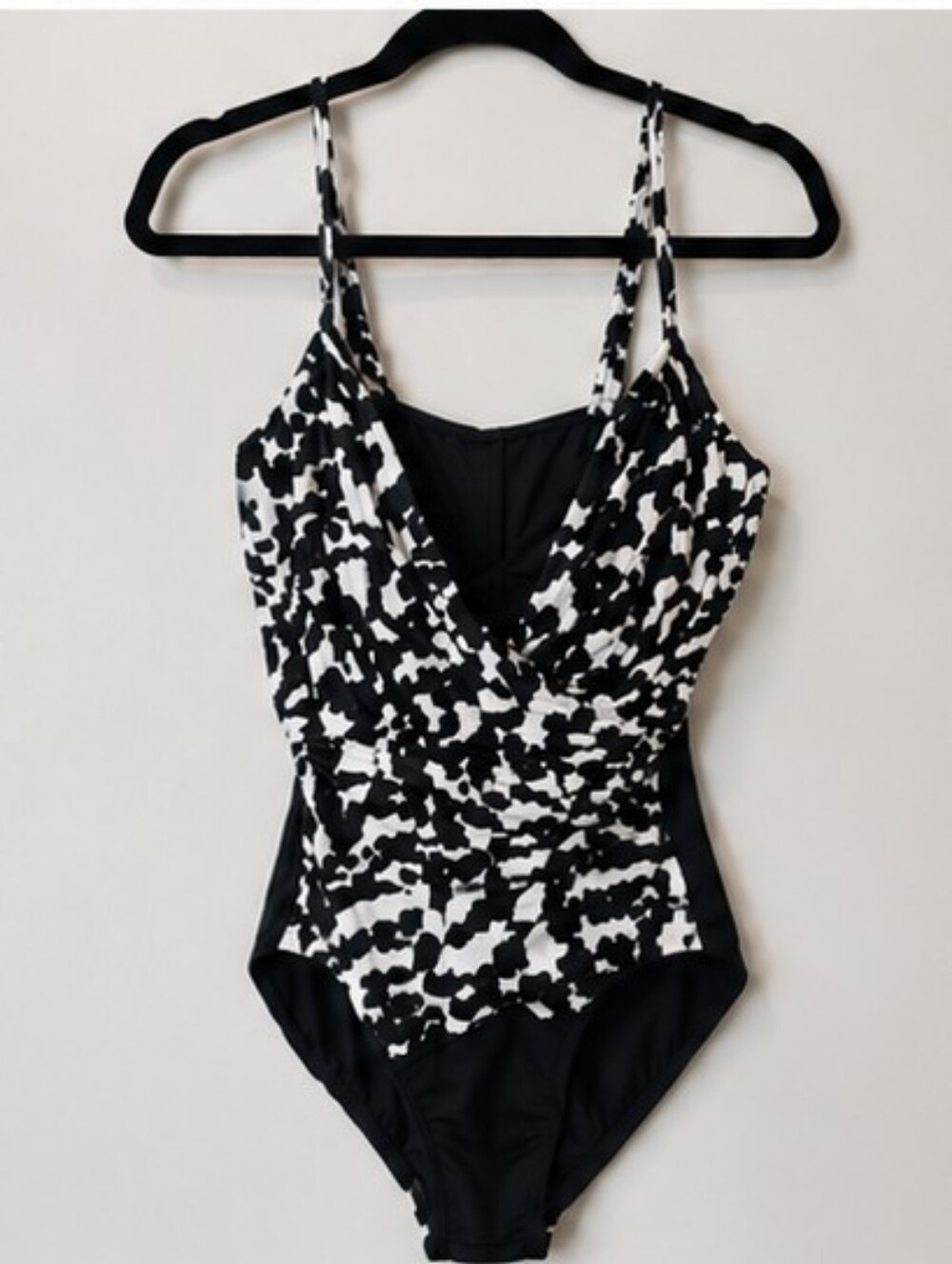 Magicsuit Hot Spot Louise one piece swimsuit Size 8